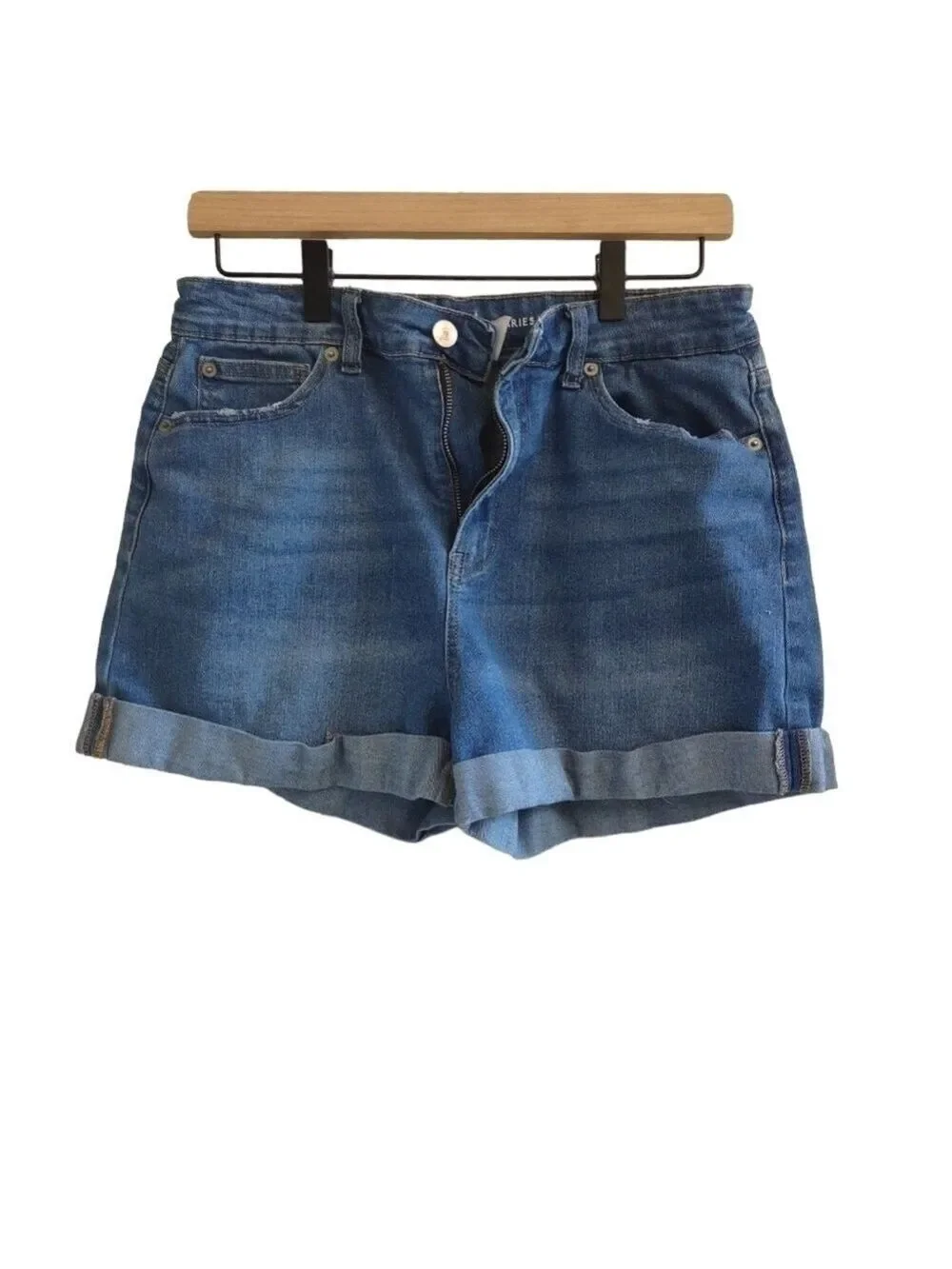 No Boundaries Junior Size 13 Blue Denim Cuffed Shorts